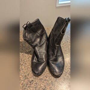 AEROSOLES Black leather cowboy boots – booties – size 8